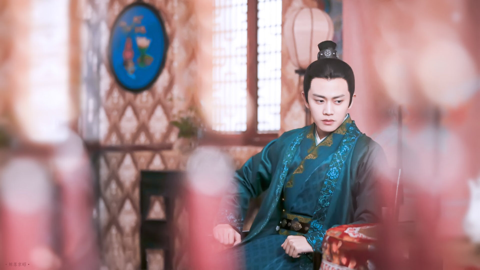 小球会是否应重点突破定位球战术，什么是小球战术