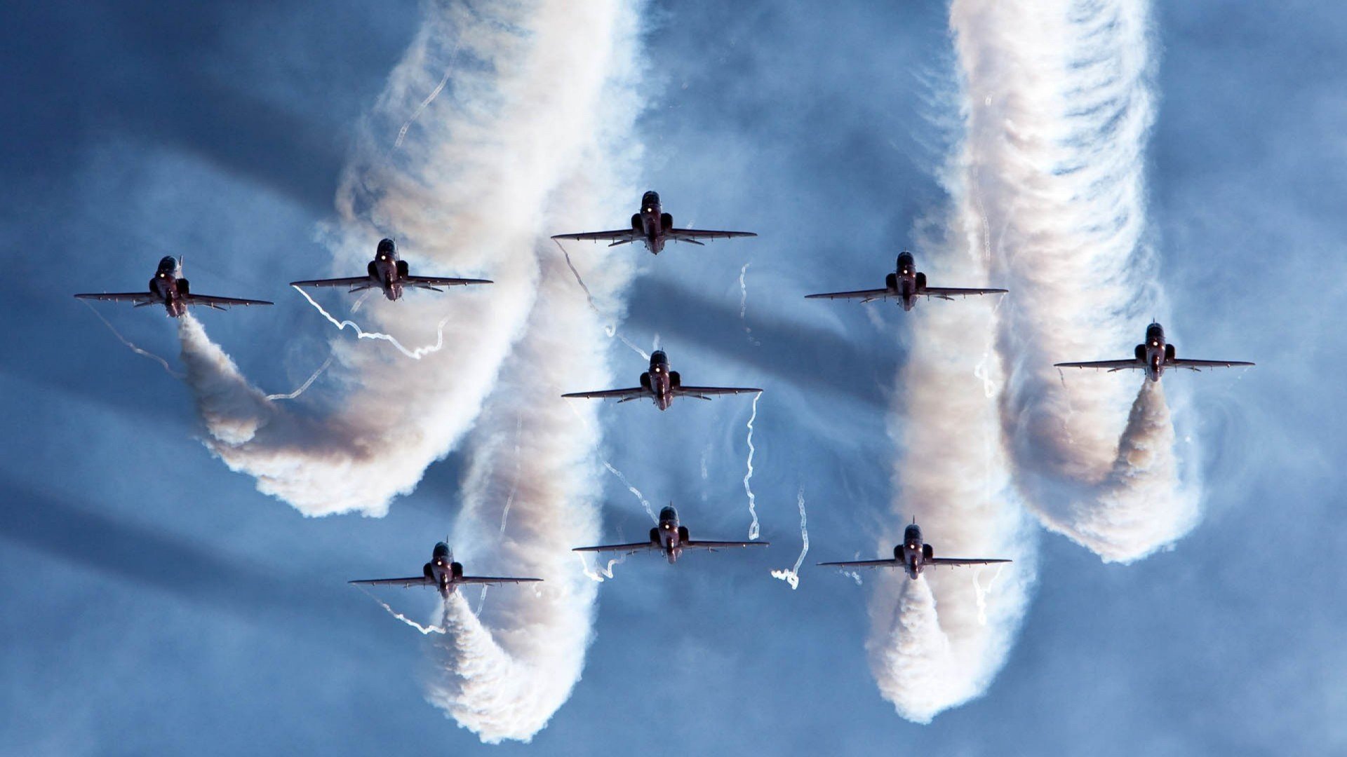 田径赛季选手竞技状态逐步回升，田径赛季是什么意思