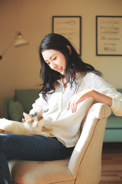 跳水赛场南非女将精准入水，南非跳远运动员